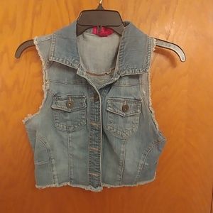 Cropped Denim Vest